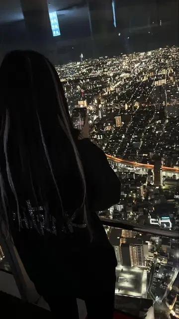 PHATRNK 블랙 후드티
