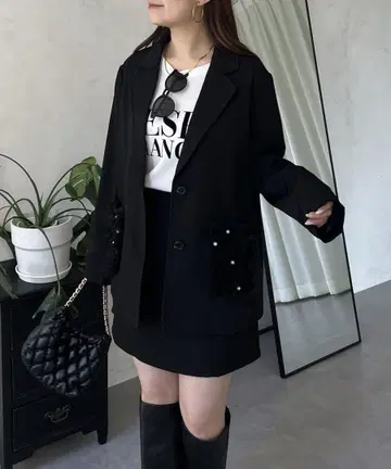 [ 프릴 탈부착 가능 ] 2way 프릴 펄 포켓 자켓