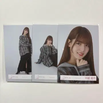 브로마이드 사쿠라자카46 나카지마 유즈키 체크 코디