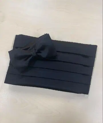 블랙 보타이 & 카머 벨트