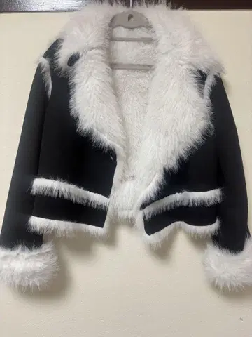 인조 모피 크롭 자켓 무스탕 가죽 자켓