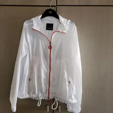 PINKO 점퍼