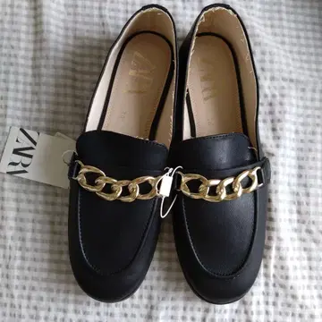 ZARA 블랙 로퍼 38 새상품 자라