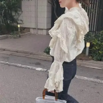 LACE RUFFLE 블라우스 MOUSSY