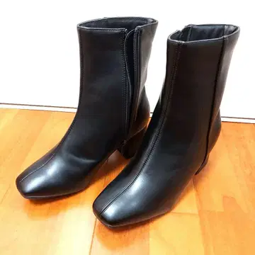 블랙 숏부츠 사이드 지퍼