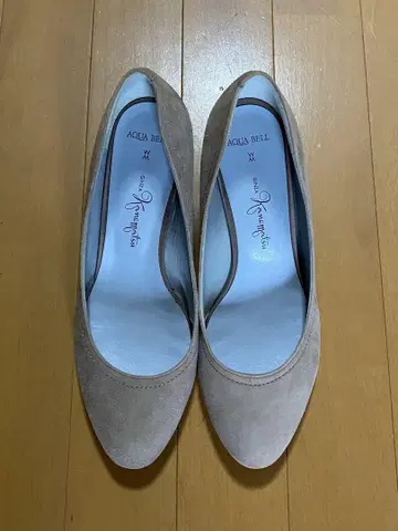 긴자 카네마츠 베이지 스웨이드 스틸레토 하이힐