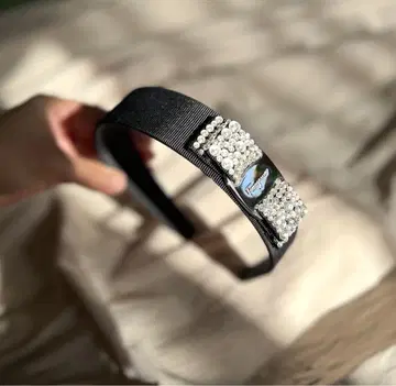 Ferragamo 블랙 크리스탈 장식 리본 머리띠