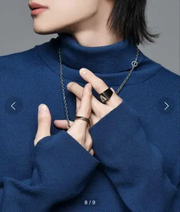 아들러 터틀넥 니트 블루