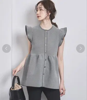 UNITED ARROWS 페플럼 프릴 슬리브 자카드 니트 베스트