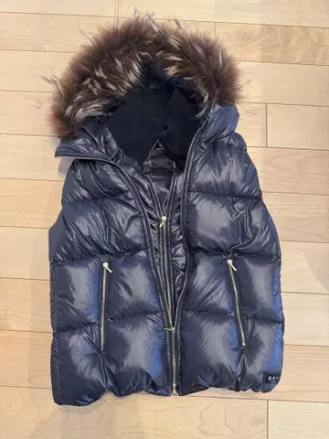 새상품급 TATRAS 퍼 포함 다운 베스트