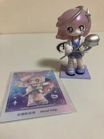 Metal Tulip 피규어 카드 포함