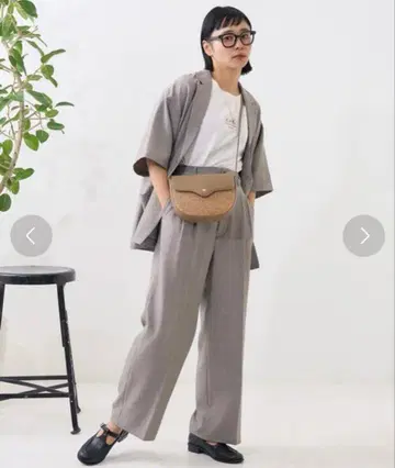 새상품급 프릭스스토어 린넨 터치 자켓 팬츠 셋업 S 사이즈