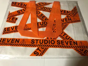 STUDIO SEVEN 백