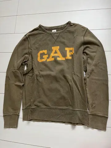 GAP 올리브 그린 트레이닝복