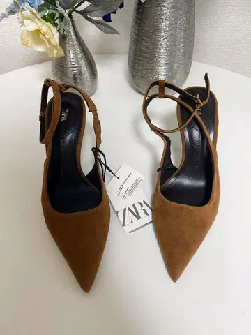ZARA 스웨이드 가죽 펌프스 10cm 힐 새상품