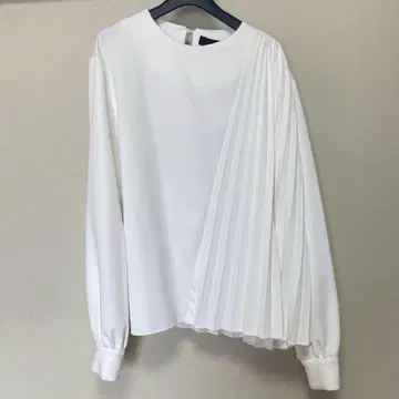 미카레미카레 MICALLE MICALLE 비대칭 블라우스