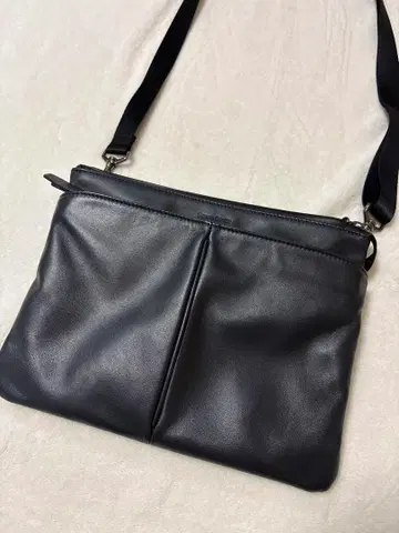 가죽 숄더백 samsonite 당일 발송