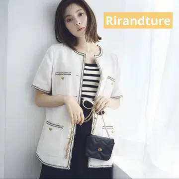 새상품급 Rirandture 하프 슬리브 트위드 자켓 화이트 사이즈 2