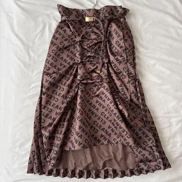 [새상품급] CLEANA 클리나 스커트 허리 73cm 벨트 포함