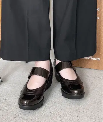 일본제 싱글 벨트 웨지솔 펌프스 (다크 브라운)