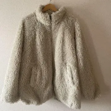 FREAK'S STORE 보아 자켓 크림색