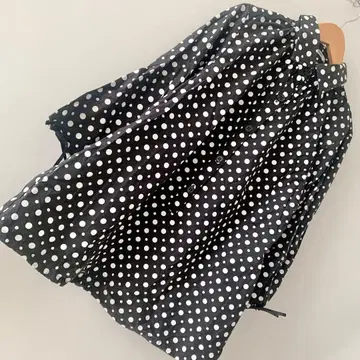cantwo 캔츠 블라우스 7부 소매 도트 블랙 리본