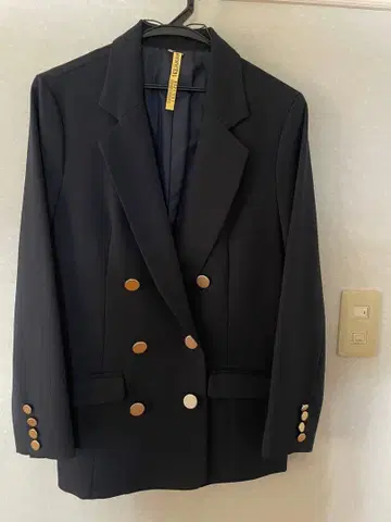 블랙 더블 브레스트 테일러드 자켓 Avail M