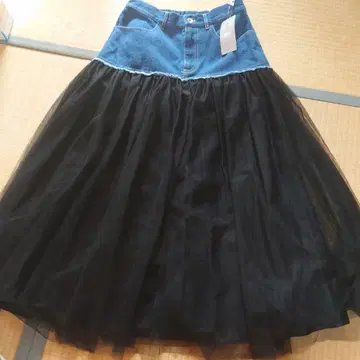 BEAMS 데님 절개 롱 플레어 스커트 미사용 새상품