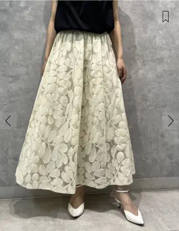 새상품급 2024SS Ballsey 리프튤 레이스 개더 롱 스커트