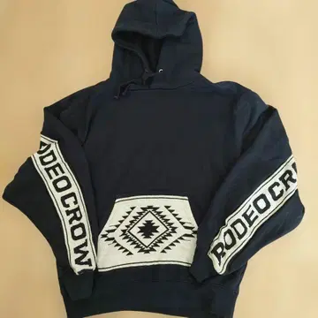 RODEO CROWNS 네이비 에스닉 패턴 후드티