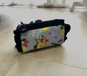 [ USED ] 체스티 레스포 파우치