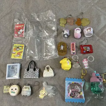 가챠가챠 캡슐 토이 키링 묶음 판매 산리오