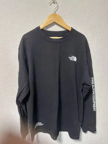 THE NORTH FACE 블랙 긴팔 티셔츠
