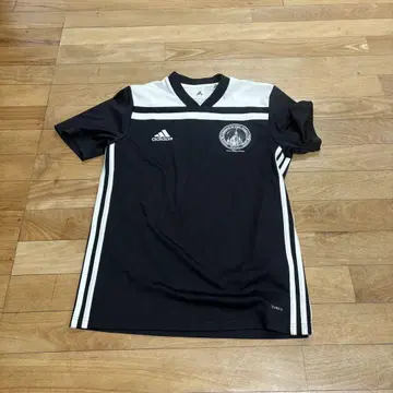 아디다스 도쿄 디즈니 리조트 35주년 헬스장 축구 반팔 셔츠