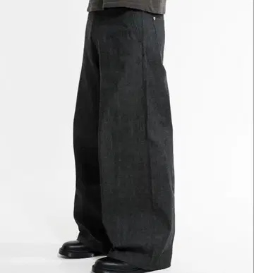 Menes OkayamaSelvedgeBaggy DenimSlacks