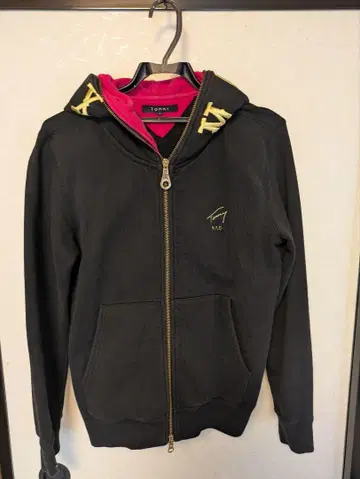 TOMMY 블랙 후드티 S 사이즈