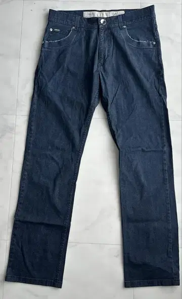 ARMANI 슬림핏 데님 팬츠 사이즈 30