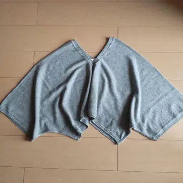 TOUJOURS 그레이 V넥 니트