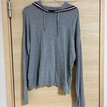 TOMMY HILFIGER 그레이 후드 부착 후드티 니트