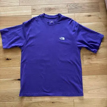 새상품급 THE NORTH FACE 퍼플 T셔츠 L사이즈