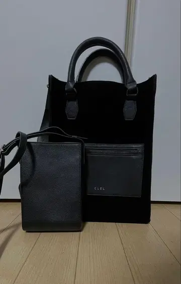 CLEL 블랙 토트백과 파우치 세트