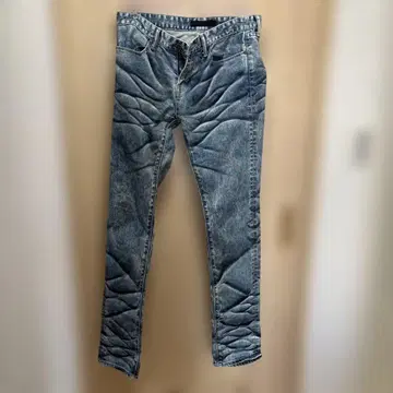 FUGA 데미지 가공 슬림핏 다크 블루 청바지 44 10/31까지