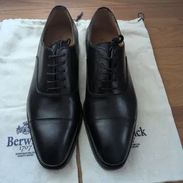 미사용 Berwick1707 스트레이트 팁 US8