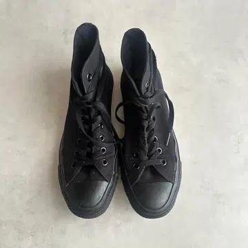 컨버스 올스타 블랙 하이컷 스니커즈