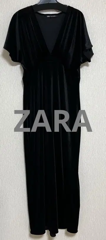 [새상품급] ZARA 스웨이드 원피스 블랙