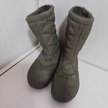 새상품급 여성용 BOGS 부츠