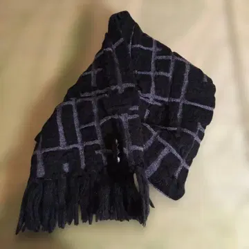 SOU SOU 블랙 기하학 패턴 머플러