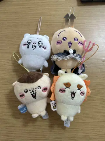 치이카와 (먼작귀) 토끼 시사 밤만쥬 봉제 인형 키링 세트