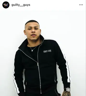 GUILTY GUYS 셋업 Eric B Jr 착용