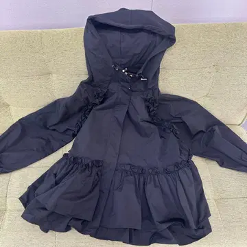 벌스데이 바쉬 프릴 블랙 마운틴 파카
